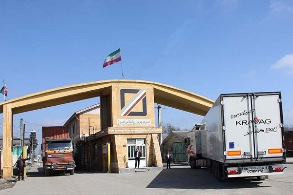 ۵۳ میلیون دلار کالا از مرز مهران به عراق صادر شد