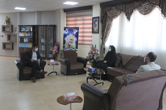 دیدار مدیرکل کتابخانه های عمومی ایلام با رئیس سازمان بازرسی استان