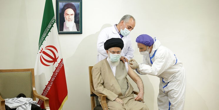 رهبر انقلاب پس از دریافت دُز اول واکسن «کوو ایران برکت»: باید افتخار ملی «واکسن ایرانی» را پاس بداریم