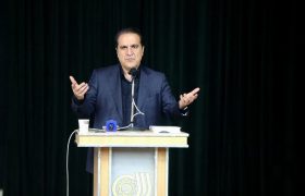 شوراها نماد اعتماد متقابل مردم و نظام/ شعار سال فرصتی مناسب برای درآمد پایدار شهرداری‌ها و دهیاری‌ها