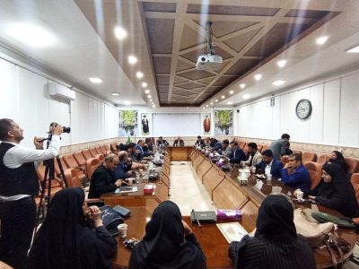 نشست صمیمی مدیران مسئول رسانه‌های محلی استان ایلام با مدیرکل مطبوعات و خبرگزاری‌های داخلی وزارت فرهنگ و ارشاد اسلامی