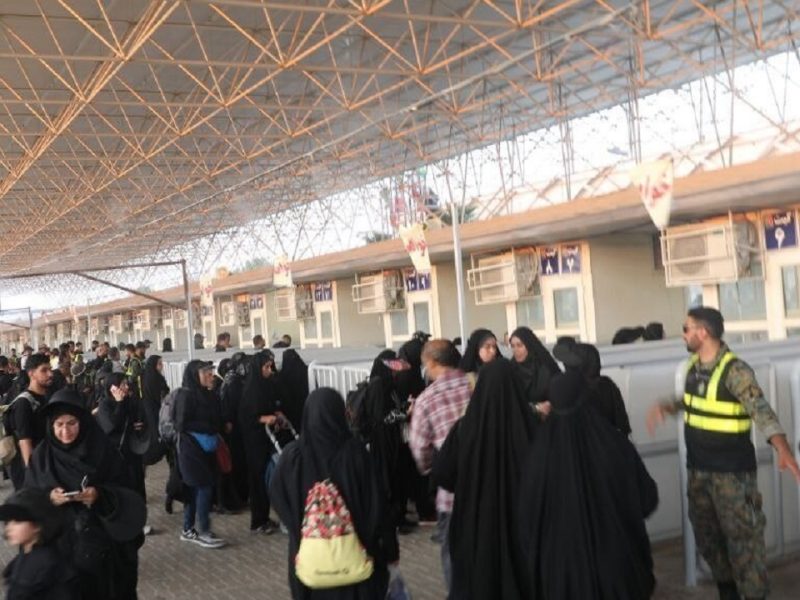 موج بازگشت بیش از ۱.۴ میلیون زائر از مرز مهران در ۶ روز اخیر