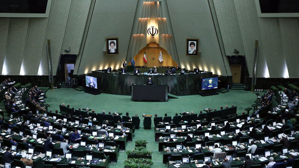 افزایش نمایندگان استان ایلام در مجلس در دستور کار دولت قرار گرفت