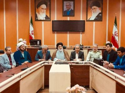 امام‌جمعه ایوان: وحدت و همدلی مسئولین کلید عبور از مشکلات و پیشرفت شهرستان است