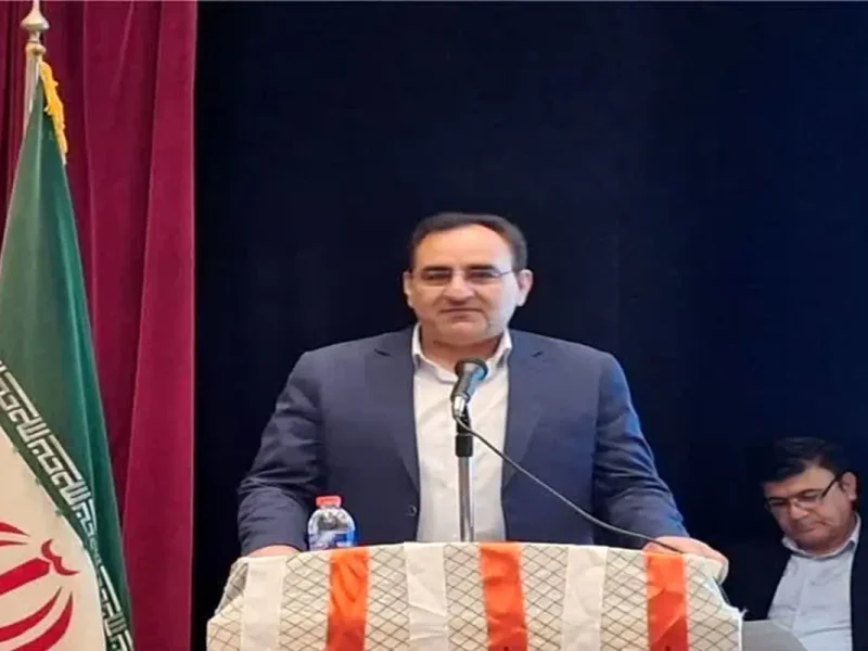 معاون سیاسی استاندار ایلام: رمز موفقیت ایران در وفاق ملی است