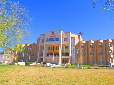 تحصیل ۸ هزار دانشجو در دانشگاه ایلام / ۱۵ درصد دانشجویان خارجی هستند