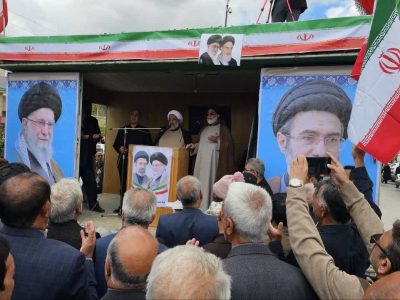 تأکید امام جمعه ایوان بر حفظ وحدت و ایستادگی در برابر دشمنان